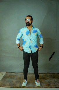 *🤩 SPECIAL DIGITAL TRENDING PRINTED SHIRT IN TEXTURE FABRIC FOR YOUR STYLISH LOOK* 🏝️ - XL