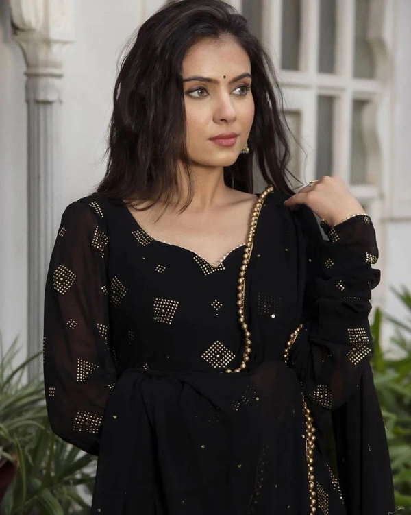 Black Beauty Gown - Black, L
