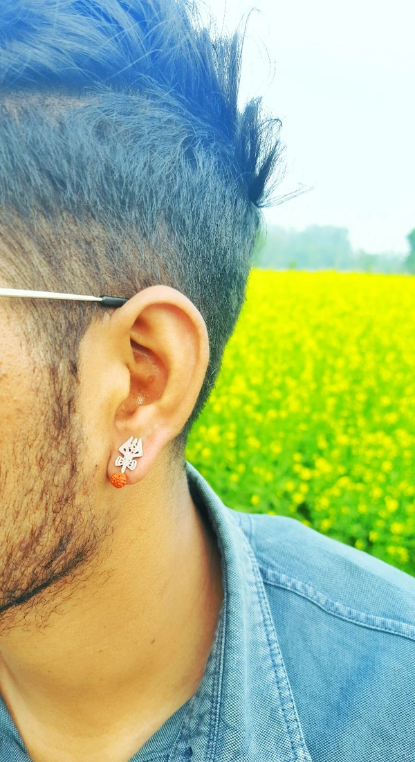 Rudraksh Ear Stud