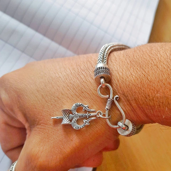 Pendant Chain Bracelet  - Standard