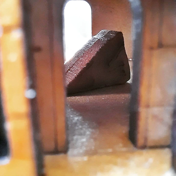Brown Kedarnath - 14x8x11 (LxWxH) in cm