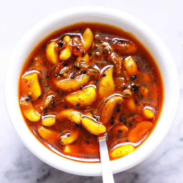 Lahsun Achar - 900 Grams