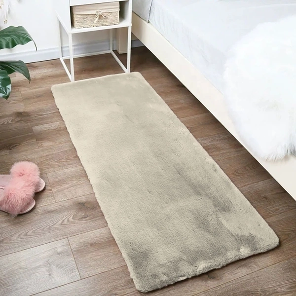 LUXE HOME INTERNATIONAL Rabbit Fur Super Soft Non Slip Floor Runner for Bedroom - 2x5 Ft, Beige