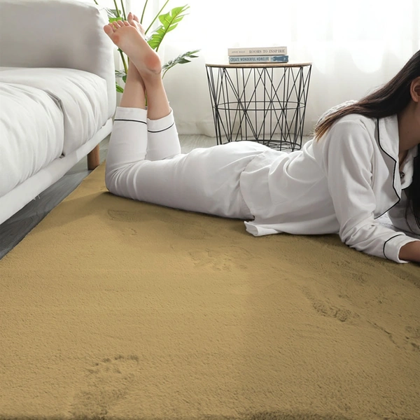 LUXE HOME INTERNATIONAL Rabbit Fur Super Soft Non Slip Floor Carpets for Bedroom, Livingroom - 6x9 Ft, Anti Gold