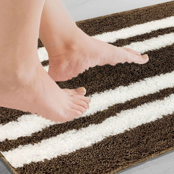 LUXE HOME INTERNATIONAL Florida Bath Mat, Super Soft Microfibre 2000 GSM, Non-Slip, Absorbent - Door Mat for Bathroom, Bedroom, Kitchen, Floor - 38x58 cm, Brown