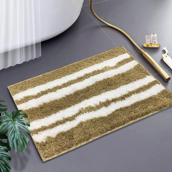 LUXE HOME INTERNATIONAL Florida Bath Mat, Super Soft Microfibre 2000 GSM, Non-Slip, Absorbent - Door Mat for Bathroom, Bedroom, Kitchen, Floor - 38x58 cm, Gold