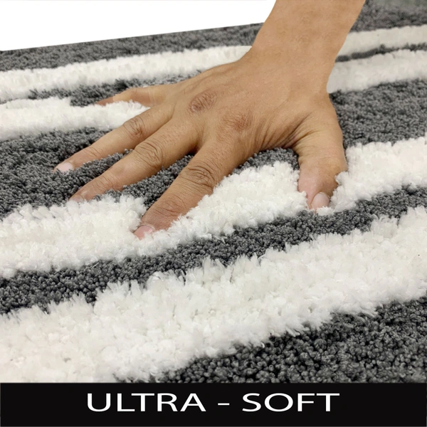 LUXE HOME INTERNATIONAL Florida Bath Mat, Super Soft Microfibre 2000 GSM, Non-Slip, Absorbent - Door Mat for Bathroom, Bedroom, Kitchen, Floor - 38x58 cm, Grey