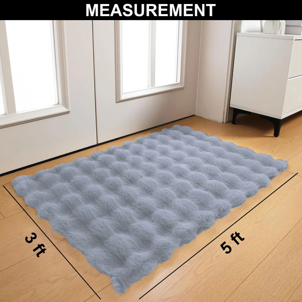 Luxe Home International Luxe Home Bubble Rabbit Fur Carpet Super Soft , Washable, Anti Skid Carpets for Home, Bedroom, Livingroom - ( 3x5 Feet, silver ) - 3x5 Feet, Silver