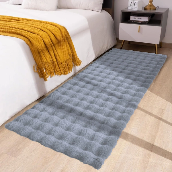 Luxe Home International Luxe Home Bubble Rabbit Fur Floor Runner Super Soft , Washable, Anti Skid Runners for Bedroom - ( 2x5 Feet, silver ) - 2x5 Feet, Silver