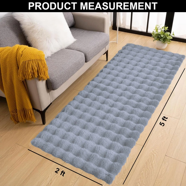 Luxe Home International Luxe Home Bubble Rabbit Fur Floor Runner Super Soft , Washable, Anti Skid Runners for Bedroom - ( 2x5 Feet, silver ) - 2x5 Feet, Silver