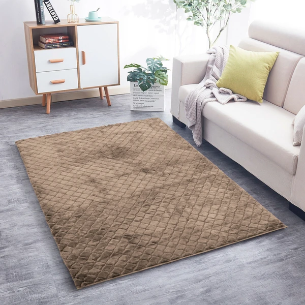 LUXE HOME INTERNATIONAL Luxe Home Carpet Austria Floor Rug Rabbit Fur 1000 GSM Living Room Foot Mats Anti Skid Water Absorbent Easy Machine Washable Rug ( Taupe , 4 Ft x 6 Ft , Pack of 1 ) - Taupe