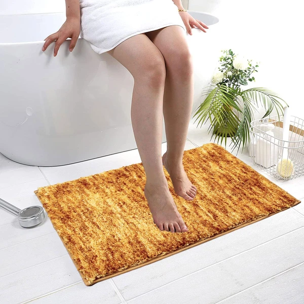 LUXE HOME INTERNATIONAL Bathmat Hawaii Microfiber 2500 GSM Anti-Skid ( Gold , 45 Cm x 75 Cm , Pack of 1 ) - 45x75 cm, Gold