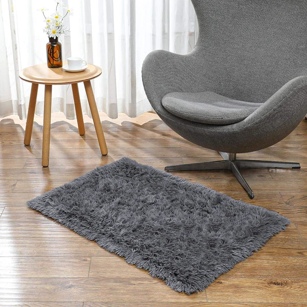 LUXE HOME INTERNATIONAL Bathmat Marino Fur 2000 GSM Super Soft ( Grey , 45x75 Cm , Pack of 1 ) - Grey