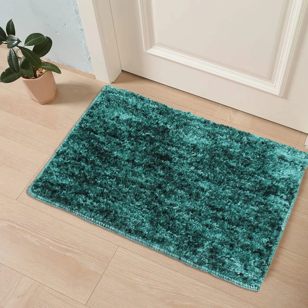 LUXE HOME INTERNATIONAL Bathmat Norway Microfiber 1600 GSM Anti-Skid ( Green , 38 Cm x 58 Cm , Pack of 1 ) - Green