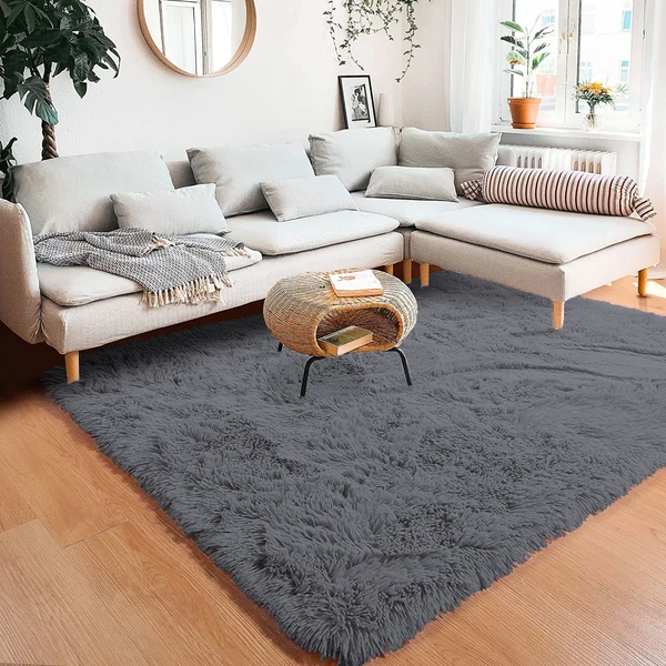 LUXE HOME INTERNATIONAL Carpet Marino Fur 2000 GSM Super Soft ( Grey , 4x6 Ft , Pack of 1 ) - Grey