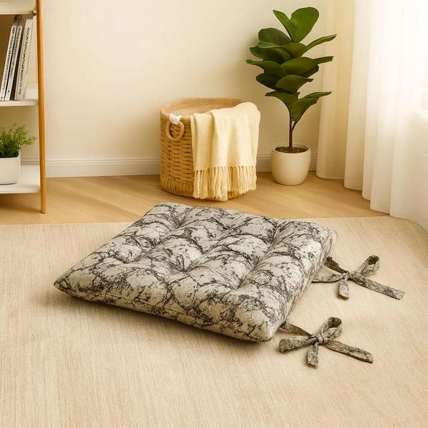 Luxe Home International Polyester Chair Cushion Pad for Office Chair , Soft Cushioned Seat Pad with Ties, Washable & Comfortable Chair Cushion 18X18 Inch, White (Pack of 6) - 45x45 cm, White