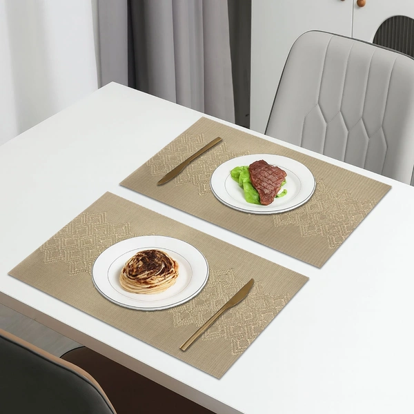 Luxe Home International LUXE HOME INTERNATIONAL Rectangular Pack of 2 Table Placemat (Gold, PVC) - 30x46 cm, Gold
