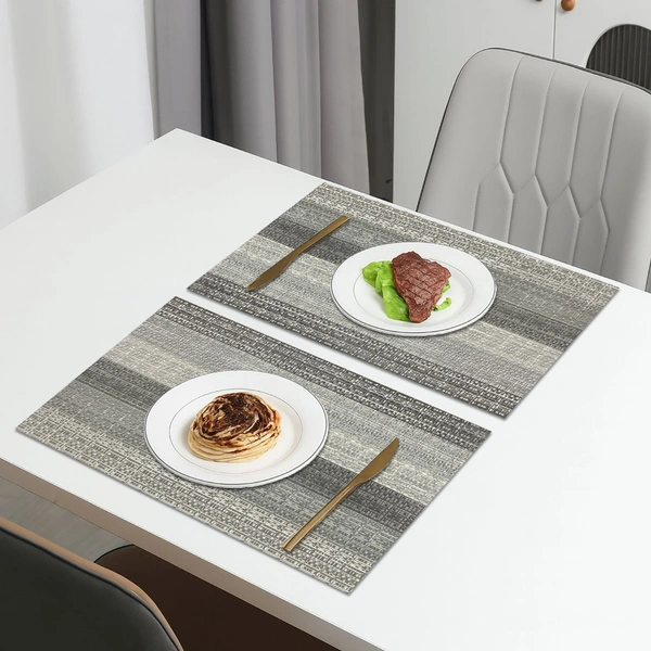 Luxe Home International LUXE HOME INTERNATIONAL Rectangular Pack of 2 Table Placemat (Silver, PVC) - 30x46 cm, Silver