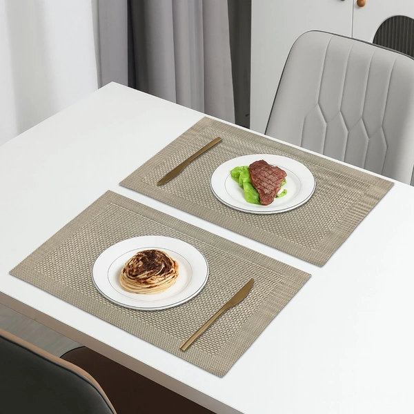 Luxe Home International LUXE HOME INTERNATIONAL Rectangular Pack of 2 Table Placemat (Gold, PVC) - 30x46 cm, Gold