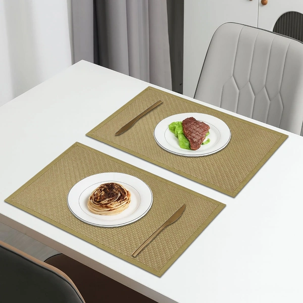 Luxe Home International LUXE HOME INTERNATIONAL Rectangular Pack of 2 Table Placemat (Yellow, Polyester) - 30x46 cm, Yellow