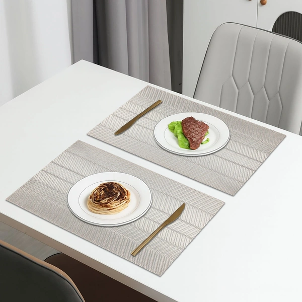 Luxe Home International LUXE HOME INTERNATIONAL Rectangular Pack of 2 Table Placemat (Silver, PVC) - 30x46 cm, Silver