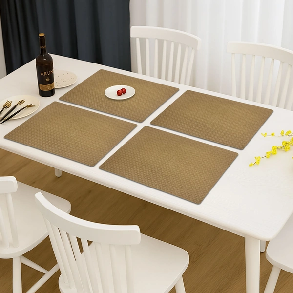 Luxe Home International LUXE HOME INTERNATIONAL Rectangular Pack of 4 Table Placemat (Brown, PVC) - 30x46 cm, Brown