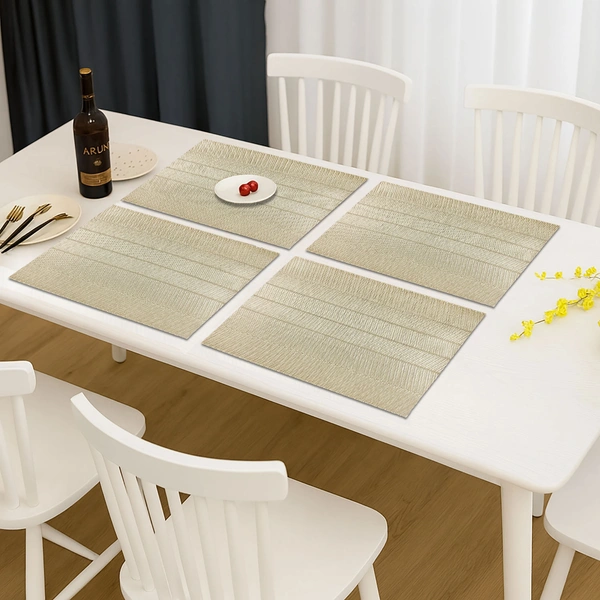 Luxe Home International LUXE HOME INTERNATIONAL Rectangular Pack of 4 Table Placemat (Gold, PVC) - 30x46 cm, Gold