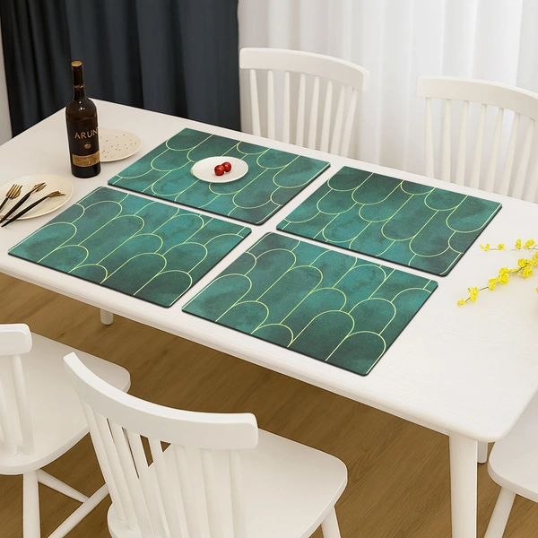 Luxe Home International LUXE HOME INTERNATIONAL Rectangular Pack of 4 Table Placemat (Green, Rubber) - 30x40 cm, Green