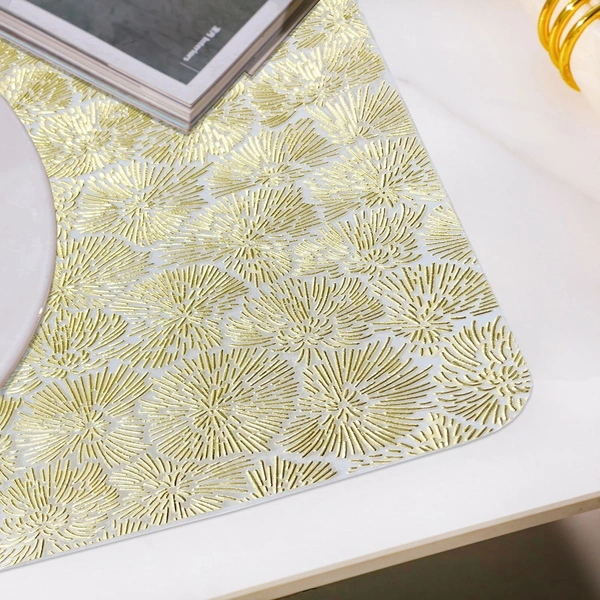 Luxe Home International LUXE HOME INTERNATIONAL Rectangular Pack of 6 Table Placemat (Gold, PVC) - 30x46 cm, Gold