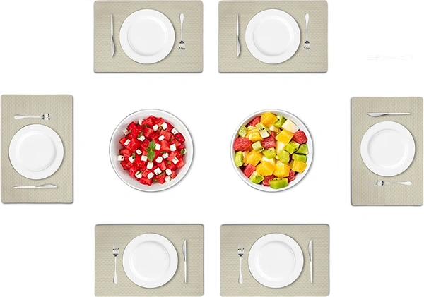 Luxe Home International LUXE HOME INTERNATIONAL Rectangular Pack of 6 Table Placemat (Gold, PVC) - 30x46 cm, Gold