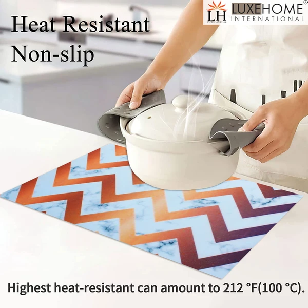 LUXE HOME INTERNATIONAL Luxe Home Placemat Magic Rubber Non Slip Utensil Mat for Kitchen, Dining Table ( Zig-Zag, 30x45 cm + 1x4 Ft, Set of 4) - Zig-Zag