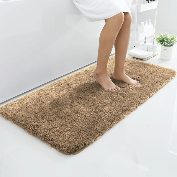 LUXE HOME INTERNATIONAL Luxe Home Bathmat 2800 GSM Microfiber Anti Slip Water Absorbent Machine Washable and Quick Dry Vegas Mats for Bathroom, Kitchen, Entrance ( Gold , 60x90 Cm , Pack of 1 ) - Gold