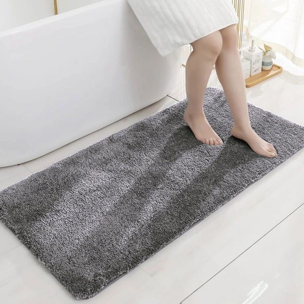 LUXE HOME INTERNATIONAL Bathmat Newman Microfiber 2500 GSM Anti Slip ( Silver, 60x90 cm, Pack of 1 ) - 60x90 cm, Silver