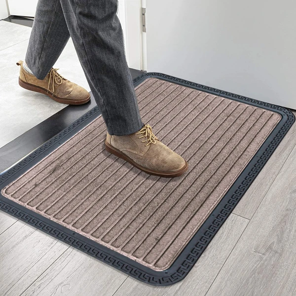 LUXE HOME INTERNATIONAL LuxeHomeRubberDoormatsEntranceFootmatewaterabsorbingDoorMatForBathroomFloor,RoomMats,Size40x60cm,Beige - Beige