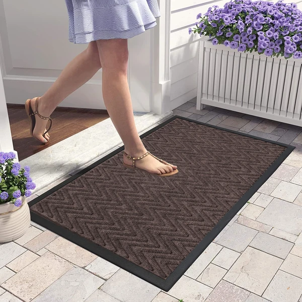 LUXE HOME INTERNATIONAL Luxe Home PVC Rubber Outdoor Door Mat Zig Zag Design Long Main Entrance Doormate Anti Slip Waterproof Welcome Mats for Floor, Bathroom, Kitchen, Office, Gym, 45x75 cm, Brown - Brown