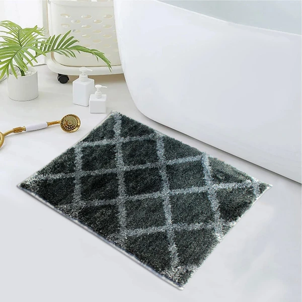 LUXE HOME INTERNATIONAL TokyoDiamondBathmatMicrofiberAntiSkidSuperSoft1Pieces(Grey,40Cmx60Cm) - Grey