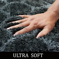 LUXE HOME INTERNATIONAL Tokyo Honeycomb Bathmat Microfiber Anti Skid Super Soft 1 Pieces ( Grey, 45 Cm x 75 Cm ) - 45x75 cm, Grey