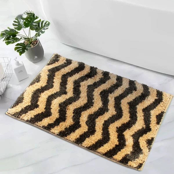 LUXE HOME INTERNATIONAL Tokyo Waves Bathmat Microfiber Anti Skid Super Soft 1 Pieces ( Chocolate, 40 Cm x 60 Cm ) - Chocolate