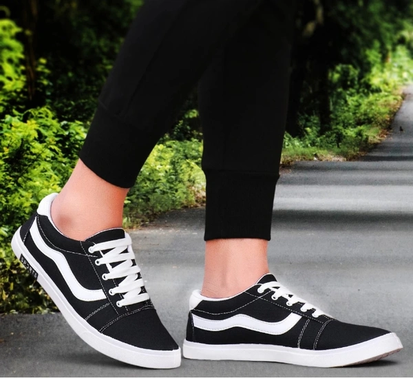 World Wear Footwear Exclusive Affordable Collection of Trendy & Stylish Casual Sneakers Shoes Sneakers For Men - 8