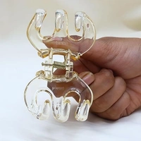 PALAK SAXENA Hair Clips, Large Hair Clamp, Claw Strong Hair Plastic Clips, Women Hair Claws, Octopus Shape Hair Pin, Fashion Hair Accessories