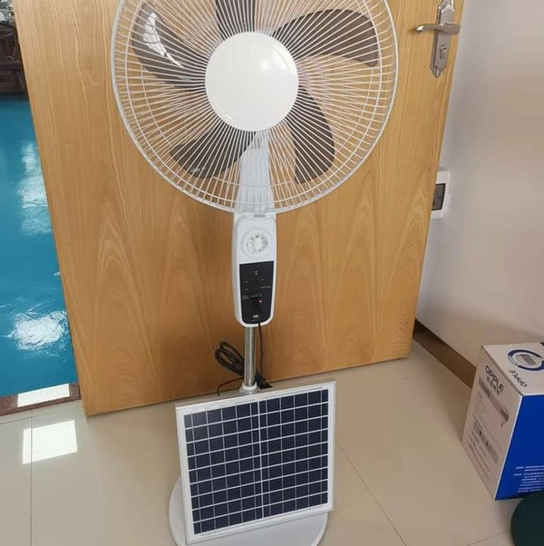 Solar Fan - Silver, 18