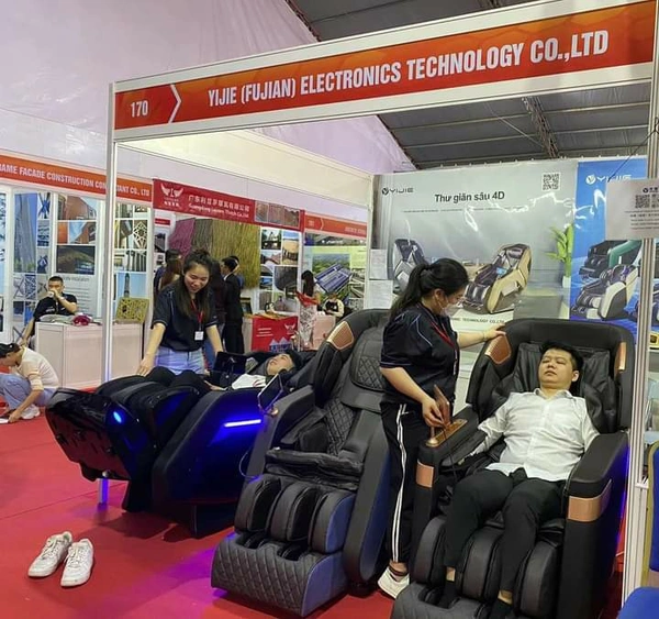 Full Body Massage Chair - Blue