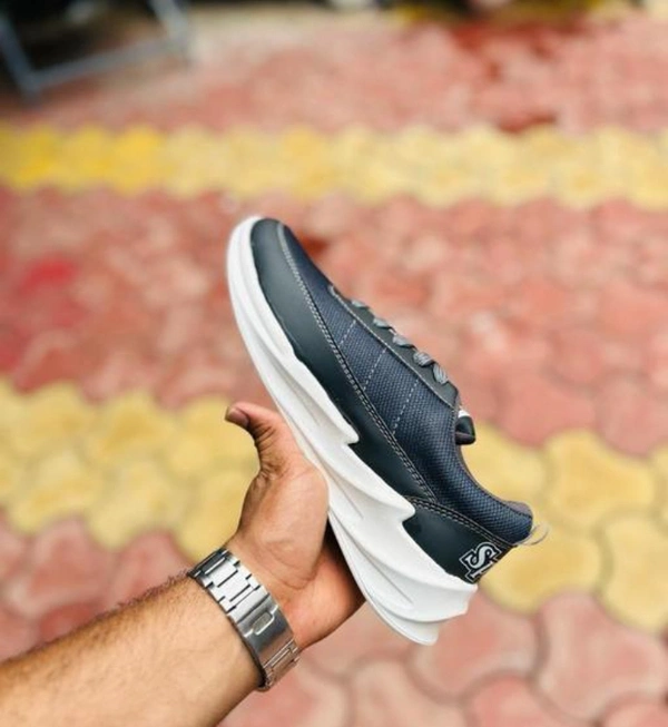 Sports Shoes For Men Black  - 7