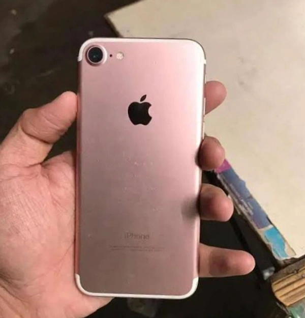 Iphone 7 32 Gb Rose Gold Battery  Health 100% New Condition  - Blush Pink
