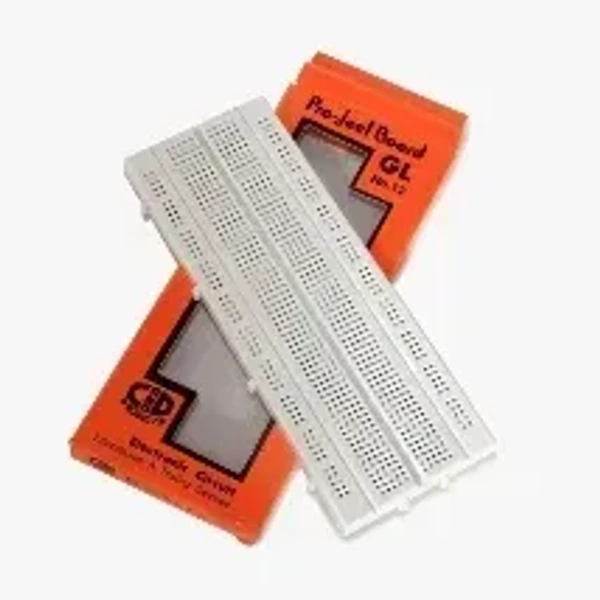 840 Poins White GL12 Solderless Breadboard