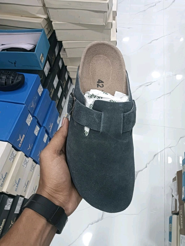 IX Armis Royal King Suede Leather Sandals - 6, Dark Grey