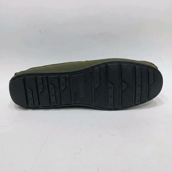 Tommy Hilfiger Royale Drive Premium Suede Leather Loafers, Dotted Green - 6