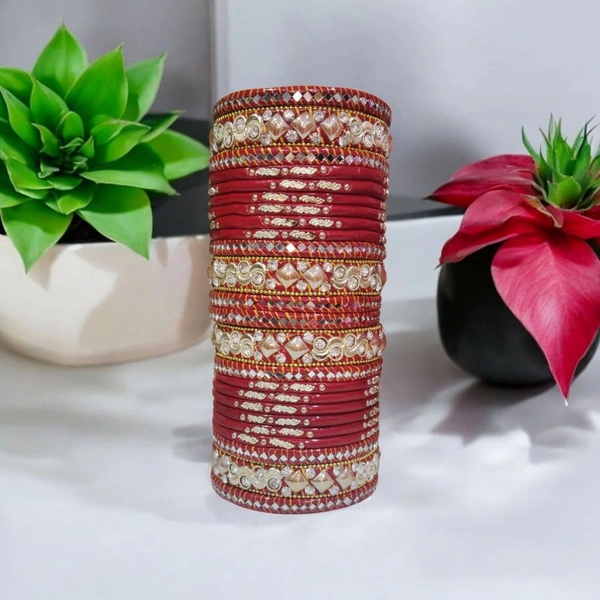Traditional Red and White Bangles Set for Women & Girls – Ethnic Wedding & Festive Wear, Glass/Metal Bangles | Chuda Set For Bridal | Party Bridal Chura Set