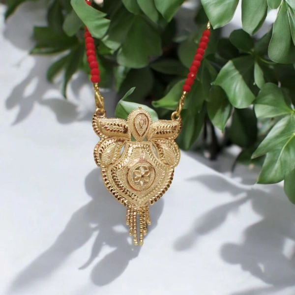 Mangalsutra for Women, Traditional and Stylish Design, Lightweight and Strong, Comfortable to Wear Daily or on Weddings, Festivals, and Special Events, Looks Beautiful with Ethnic Wear