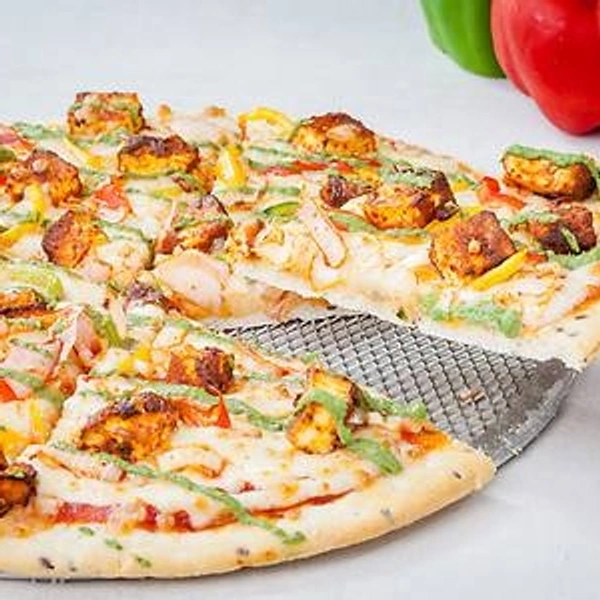 Paneer Tikka Pizza  - M